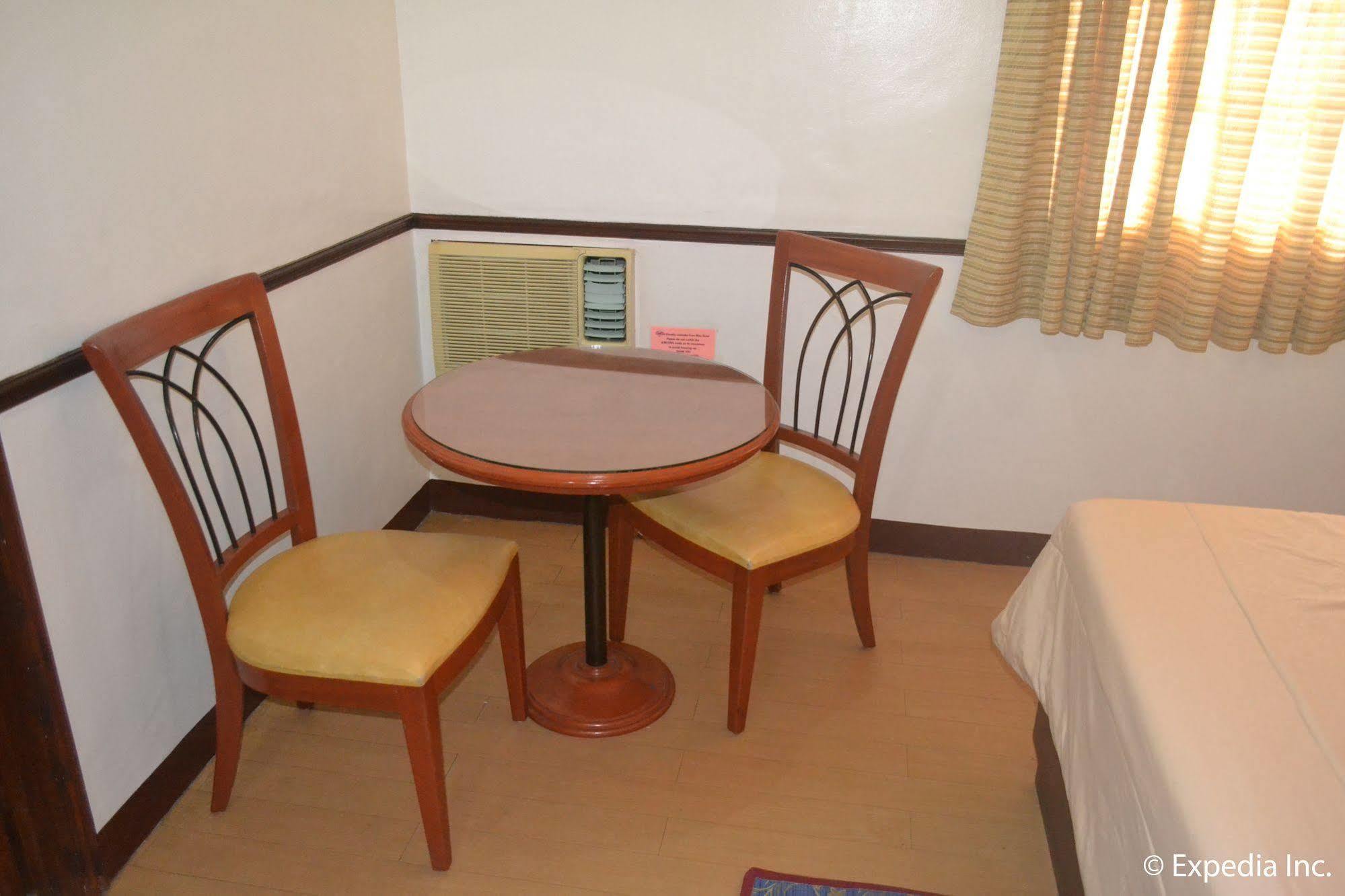 Mabalacat Bliss Hotel Dau מראה חיצוני תמונה